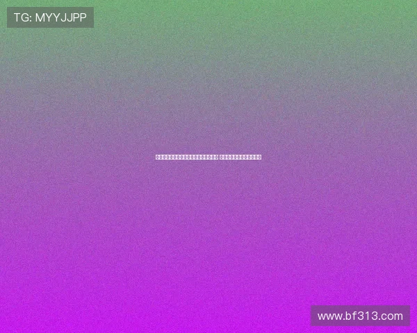 河南队闯进足协杯决赛与远征球迷大合影 更衣室内激情庆祝荣耀时刻 河南队闯进足协杯决赛与远征球迷大合影 更衣室内激情庆祝荣耀时刻